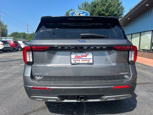 New 2026 Ford Explorer Active w/ Active Comfort Package AWD/4WD image 7