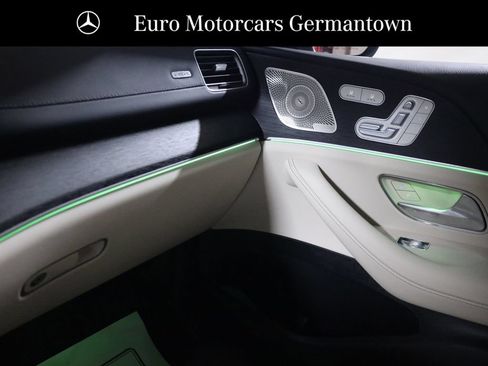 Used 2025 Mercedes-Benz GLS 450 4MATIC w/ AMG Line Exterior image 25