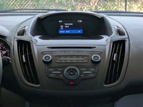 Used 2018 Ford Escape S image 18