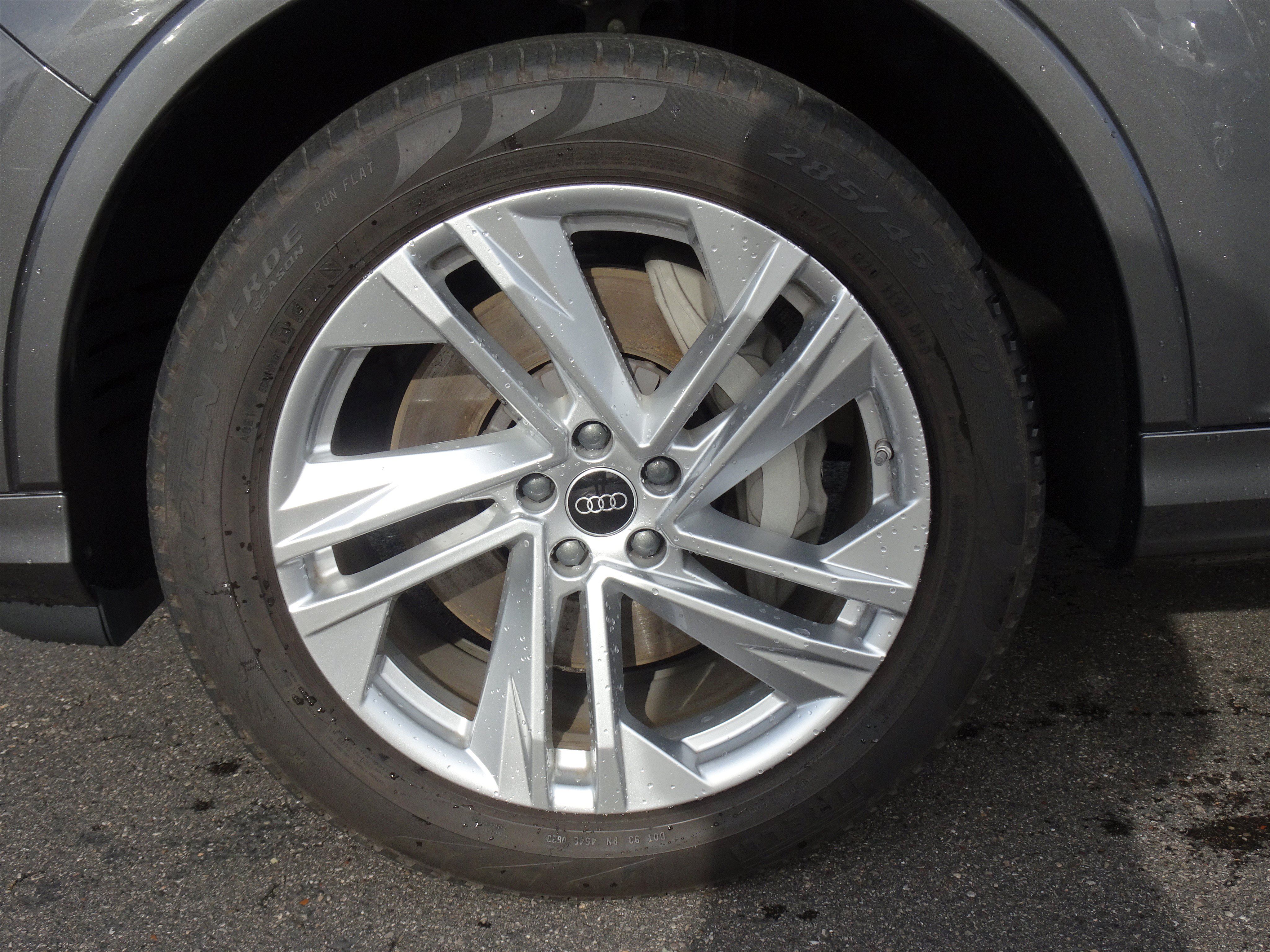 Certified 2023 Audi Q7 3.0T Premium Plus AWD/4WD image 8
