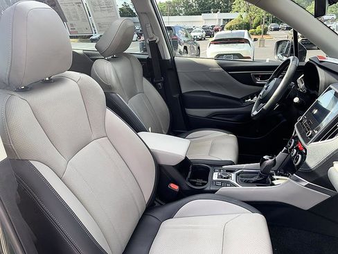 Used 2024 Subaru Forester Limited AWD/4WD image 20