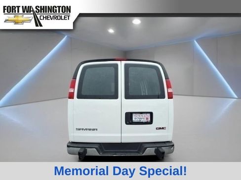 Used 2024 GMC Savana 2500 w/ Driver Convenience Package RWD image 4