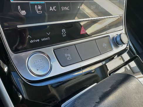 Used 2019 Audi A8 L 3.0T w/ Executive Package image 29