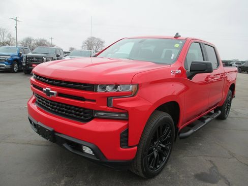 Used 2019 Chevrolet Silverado 1500 RST image 11