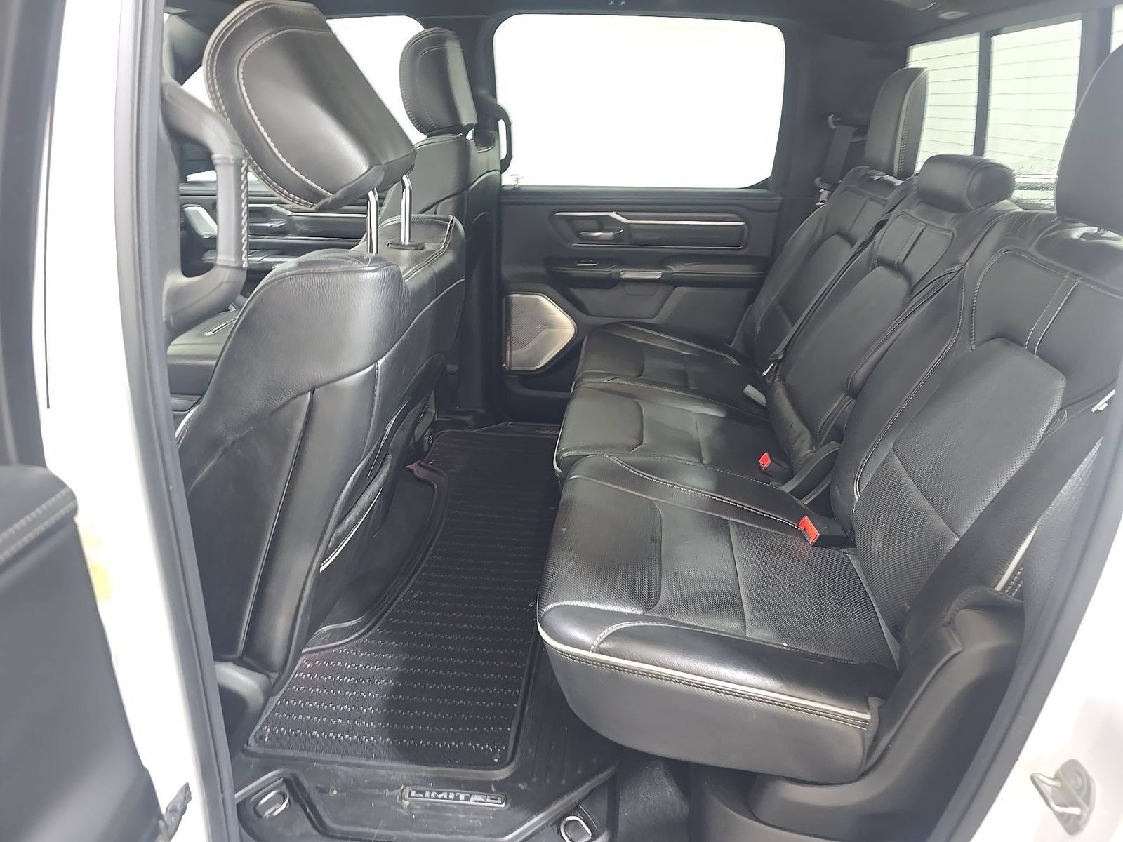 Used 2019 RAM 1500 Limited AWD/4WD image 12