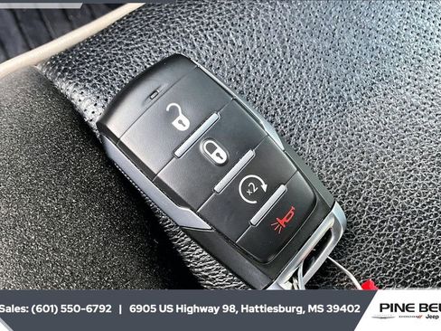 Used 2023 RAM 1500 Laramie image 9