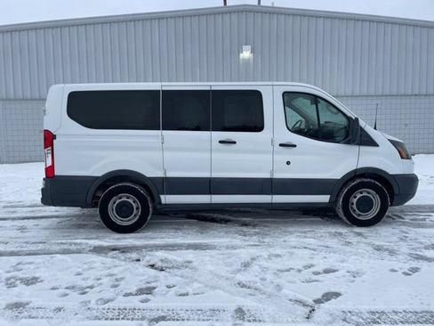 Used 2016 Ford Transit 150 XL image 11