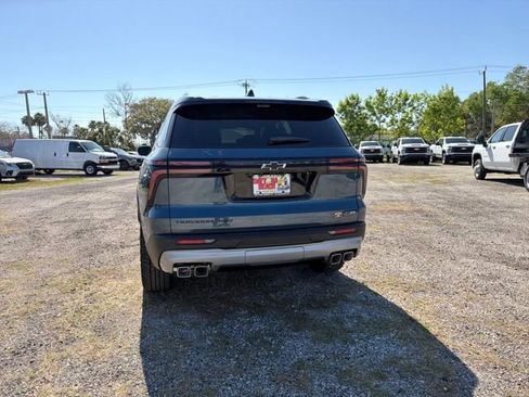 New 2026 Chevrolet Traverse Z71 w/ Driver Confidence Package image 10