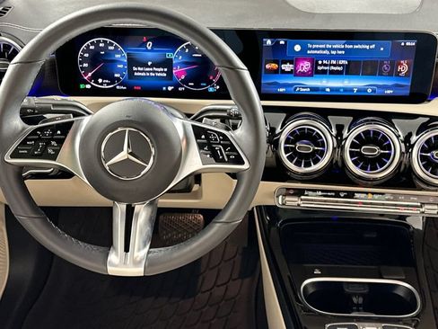 Certified 2026 Mercedes-Benz CLA 250 image 17