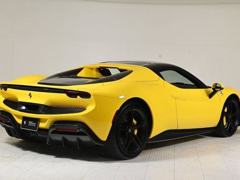 Used 2024 Ferrari 296 GTS image 9