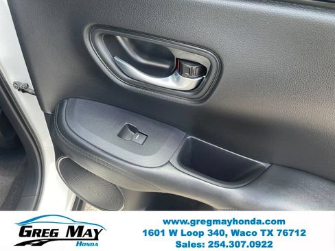 Used 2025 Honda HR-V LX image 20