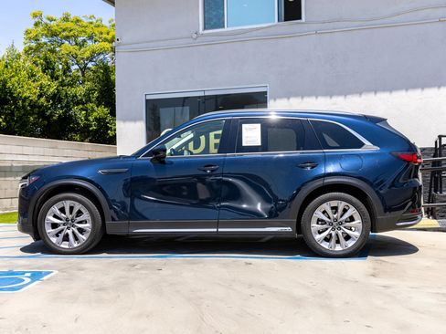 Used 2024 MAZDA CX-90 3.3 Turbo w/ Premium Package AWD/4WD image 9