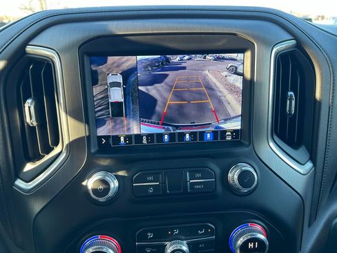 Used 2022 GMC Sierra 2500 Denali image 38