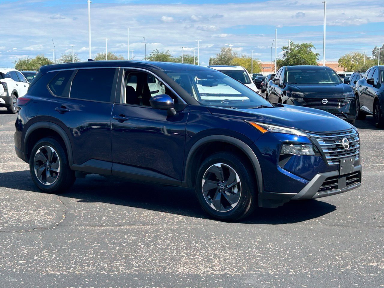 Certified 2024 Nissan Rogue SV AWD/4WD image 7