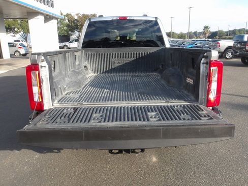 Used 2024 Ford F250 XLT image 10