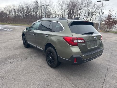 Used 2019 Subaru Outback 2.5i Touring w/ Popular Package #3A image 16