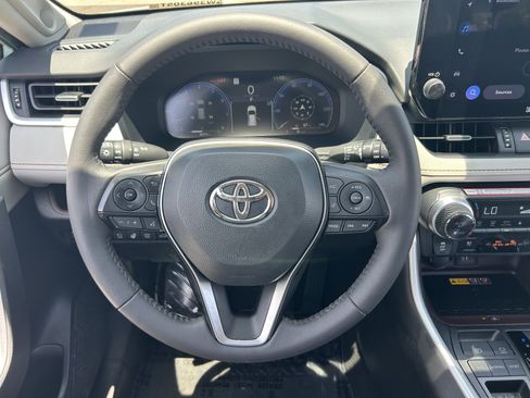 Used 2025 Toyota RAV4 Limited w/ Advanced Technology Package FWD image 24