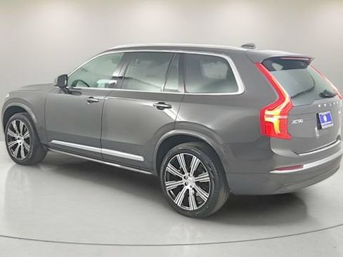 Used 2025 Volvo XC90 B6 Ultra w/ Protection Package Premier AWD/4WD image 5