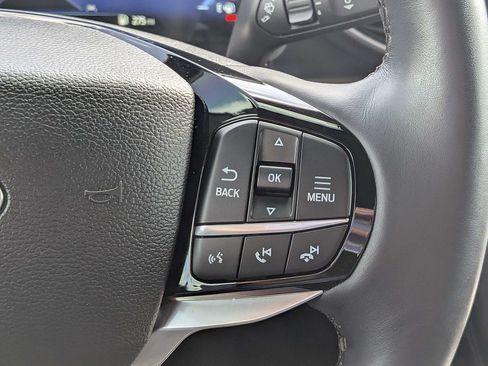 Used 2022 Ford Explorer Platinum w/ Technology Package AWD/4WD image 29