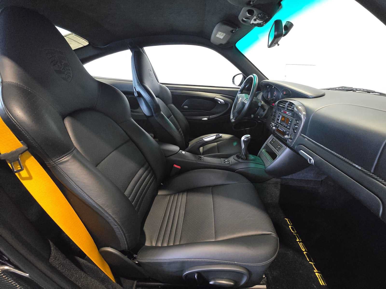 Used 2002 Porsche 911 GT2 RWD image 12