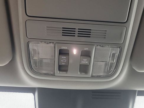 Certified 2022 Honda CR-V EX image 36