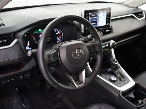 Used 2019 Toyota RAV4 Limited w/ Cold Weather Package AWD/4WD image 21