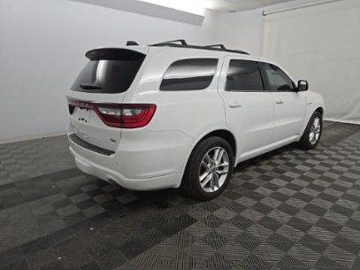 Used 2023 Dodge Durango R/T RWD image 4