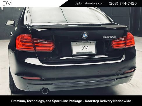 Used 2015 BMW 328d Sedan RWD image 16