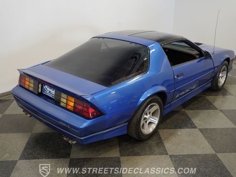 Used 1989 Chevrolet Camaro IROC-Z RWD image 30
