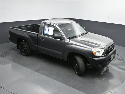 Used 2012 Toyota Tacoma 2WD Regular Cab image 31