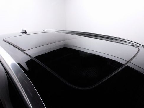 Certified 2025 Volvo XC90 B6 Plus w/ Protection Package Premier image 49