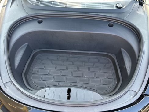 Used 2023 Tesla Model 3 Performance image 21