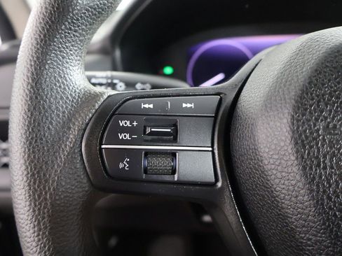 Used 2024 Honda Accord LX image 38