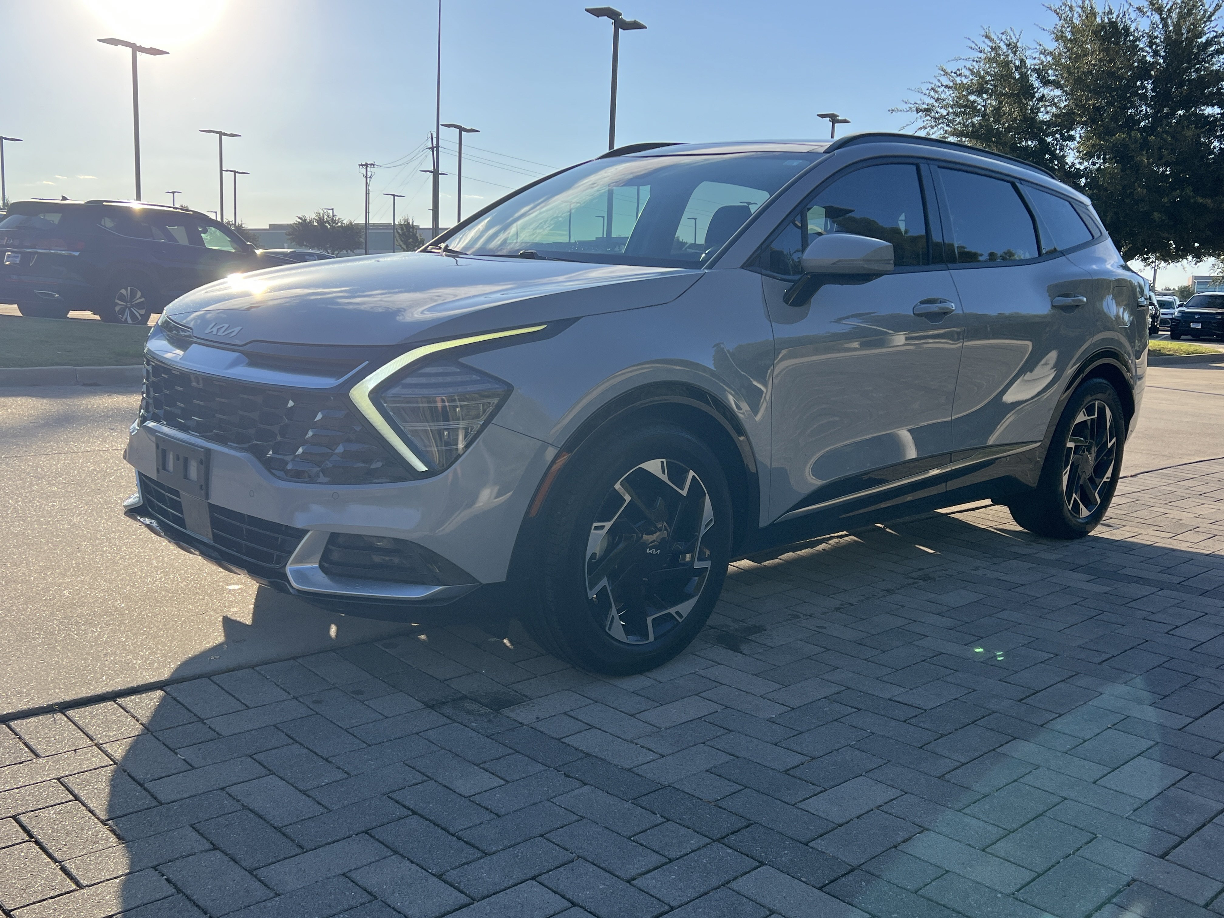 Used 2024 Kia Sportage SX FWD image 4