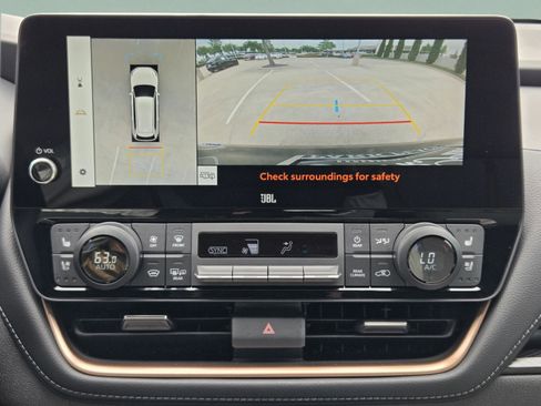 Used 2025 Toyota Grand Highlander AWD Hybrid image 13