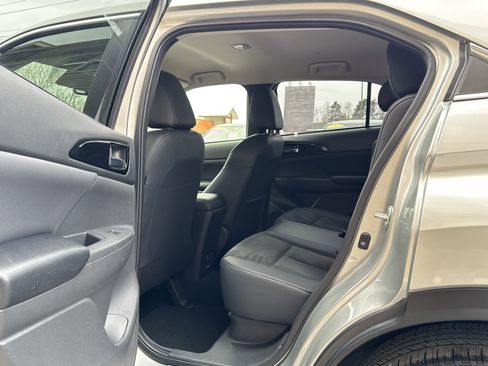 Used 2022 Mitsubishi Eclipse Cross SE image 10