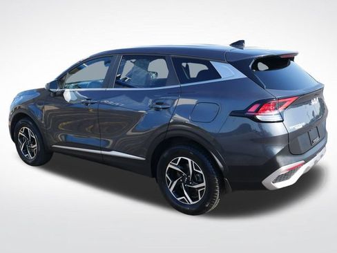 Used 2023 Kia Sportage LX AWD/4WD image 7