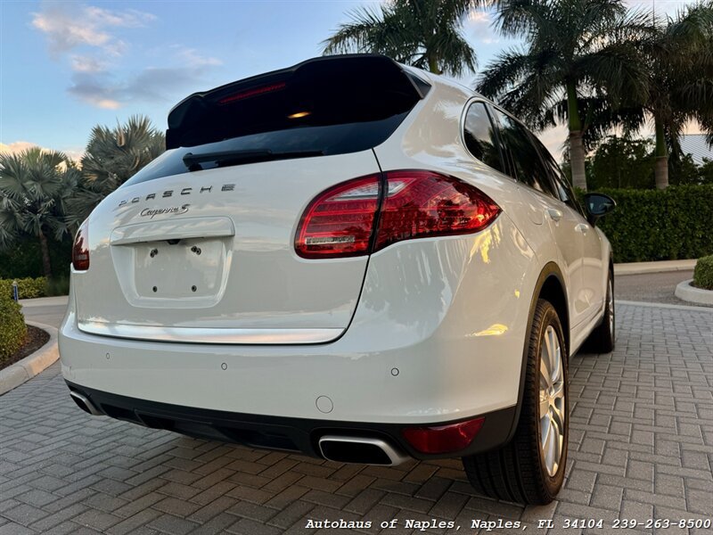 Used 2013 Porsche Cayenne S AWD/4WD image 5