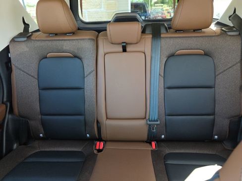 Certified 2025 Ford Bronco Sport Outer Banks w/ Outer Banks Tech Package+ AWD/4WD image 7