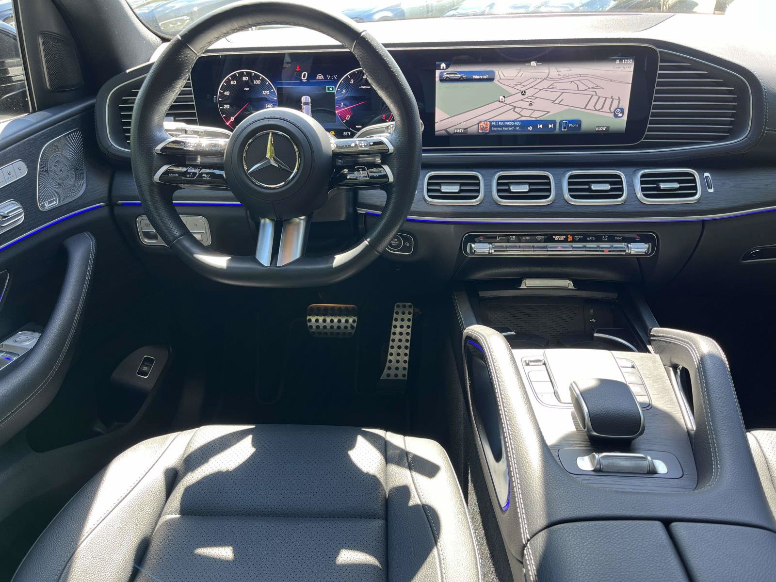 Certified 2025 Mercedes-Benz GLS 450 4MATIC image 42