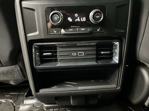 New 2026 GMC Hummer EV 4x4 Crew Cab image 23