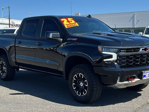 Certified 2025 Chevrolet Silverado 1500 ZR2 AWD/4WD image 3