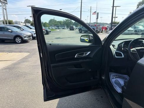 Used 2015 GMC Terrain SLE w/ Convenience Package FWD image 12