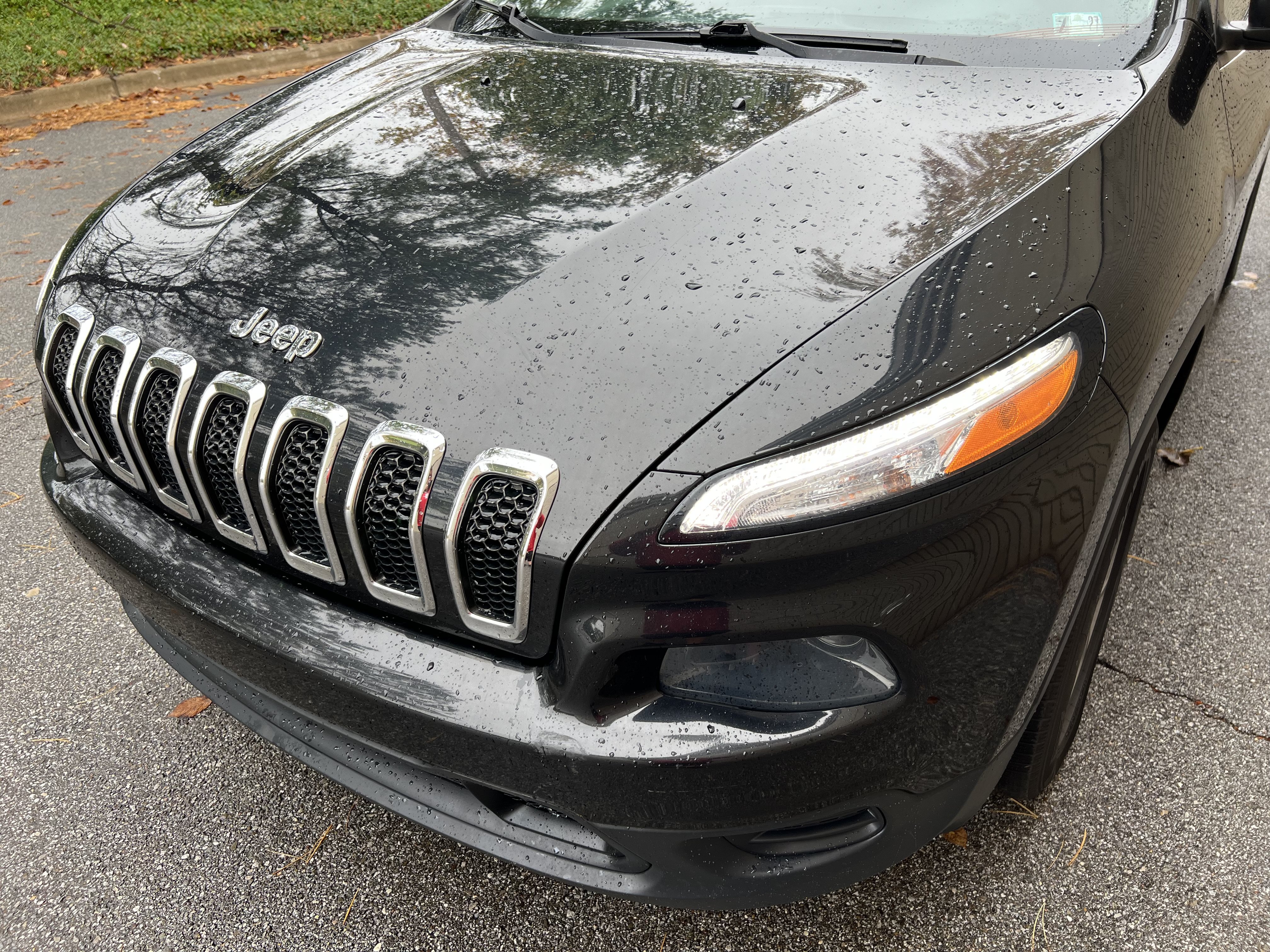 Used 2016 Jeep Cherokee Sport w/ Cold Weather Group AWD/4WD image 15