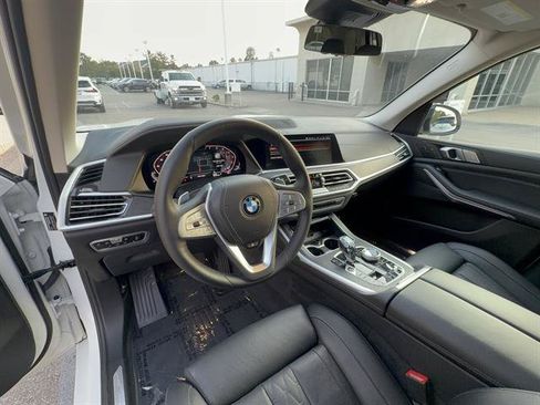 Used 2022 BMW X7 xDrive40i w/ Executive Package AWD/4WD image 14