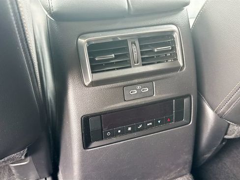 Certified 2024 MAZDA CX-90 Plug-In Hybrid w/ Preferred AWD/4WD image 29