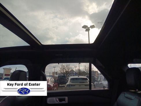 Used 2022 Ford Explorer ST w/ ST Street Pack image 25