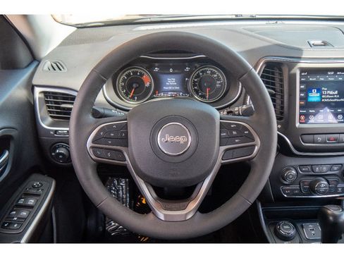 Used 2022 Jeep Cherokee Latitude Lux AWD/4WD image 21