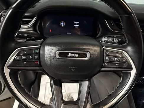 Used 2022 Jeep Grand Cherokee L Laredo AWD/4WD image 8