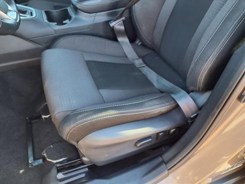 Used 2023 Subaru Outback Premium image 23